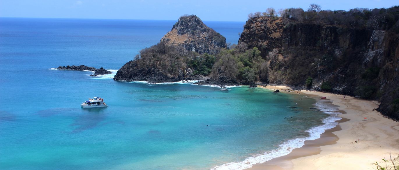 Turista é encontrado morto em pousada em Fernando de Noronha