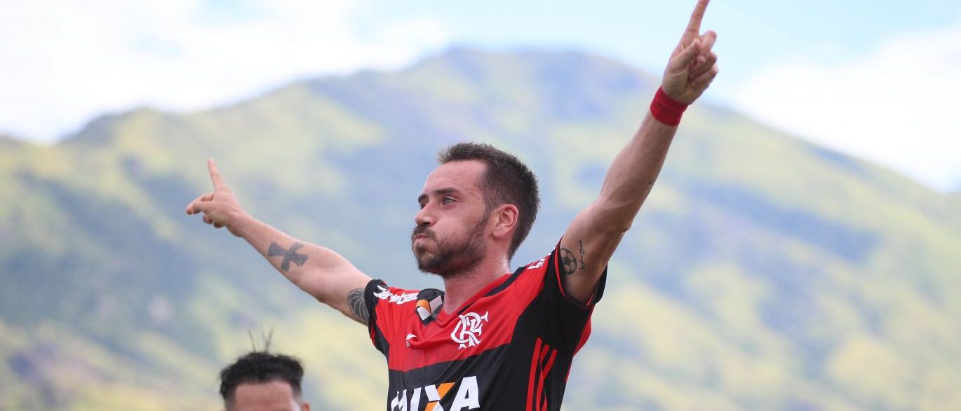 Mancuello ressurge no Flamengo e ganha apoio de Zé Ricardo