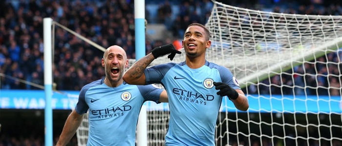 Gabriel Jesus marca duas vezes e dá vitória ao Manchester City