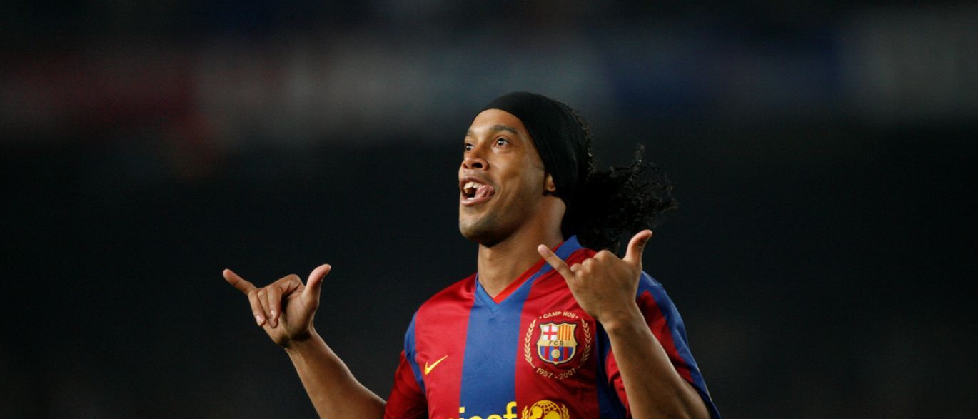 Ronaldinho Gaúcho sugere encerrar a carreira: ‘novo rumo’