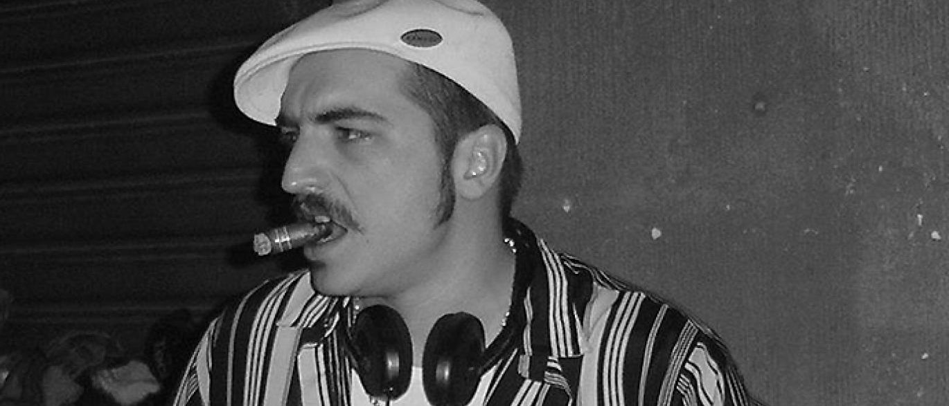 Morre Alex Cecci, DJ que popularizou samba-rock em boate em SP