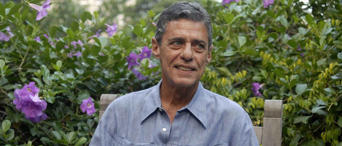 Chico Buarque completa 73 anos e é celebrado nas redes sociais