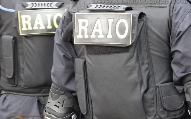 Bandido morre em troca de tiros com a Polícia. PM do Raio fica ferido no confronto