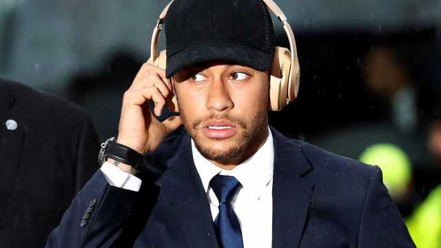 Revista alemã revela salário de Neymar após vazamento de documentos