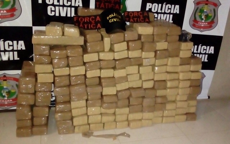 Polícia prende em Penaforte homem que transportaria droga para Fortaleza