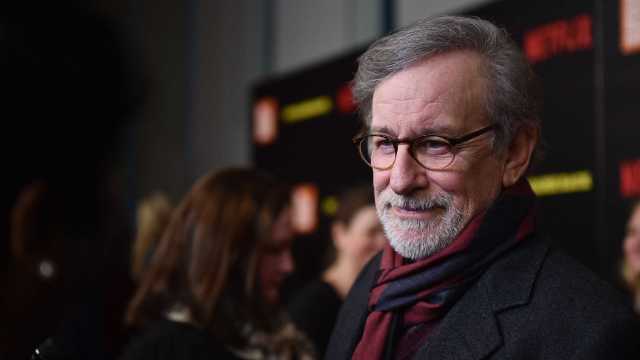 Steven Spielberg faz contrato com Apple para relançar série dos anos 80