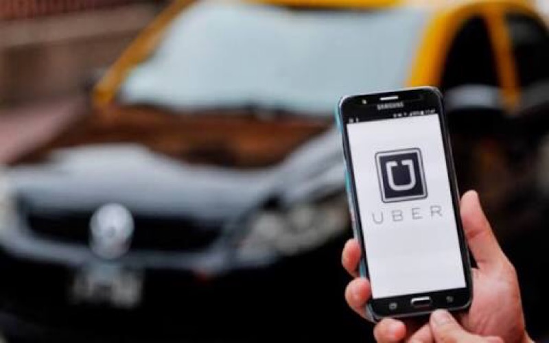 Vereadores votam emenda que libera serviço do UBER em Juazeiro; matéria segue para o prefeito Arnon