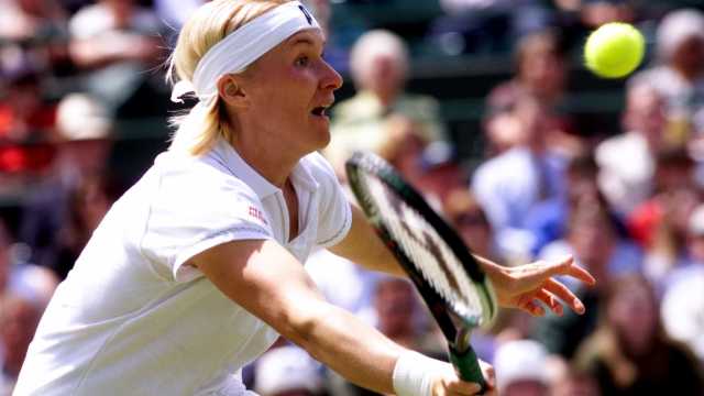 Ex-tenista vencedora de Wimbledon morre aos 49 anos de câncer