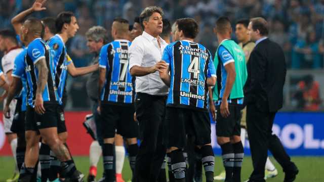 Caio Ribeiro ataca árbitro de ‘Grêmio x Lanús’: ‘Bananão’