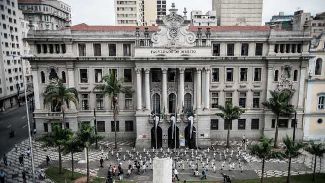 Governo federal reduz autonomia de universidades para gasto com obras