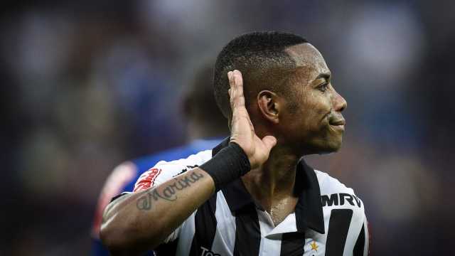 Condenado na Itália e fora do Atlético-MG, Robinho pode ir para o Vasco