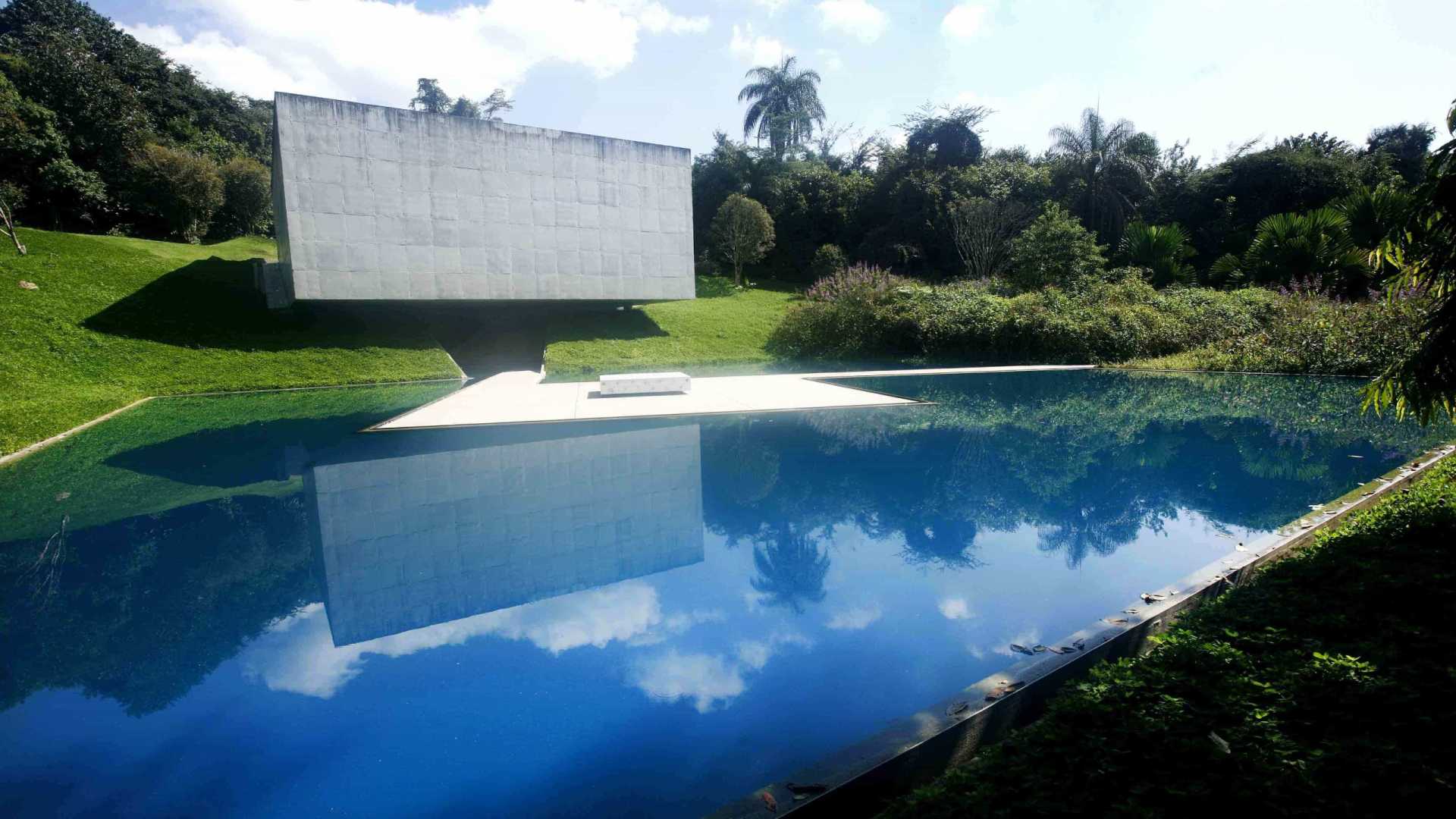 Inhotim tem choro e bebê barrado após exigir vacina contra a febre