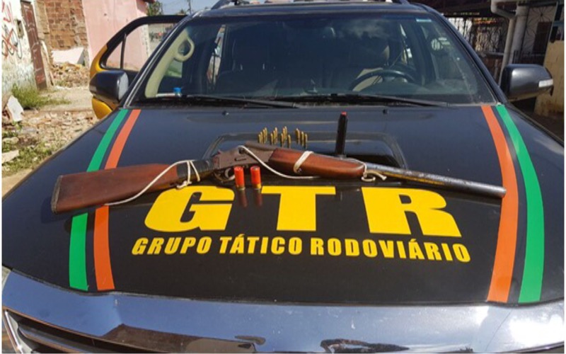 GTR apreende arma de fogo e encontra CNH de acusado dentro de veículo abandonado em Fortaleza-CE