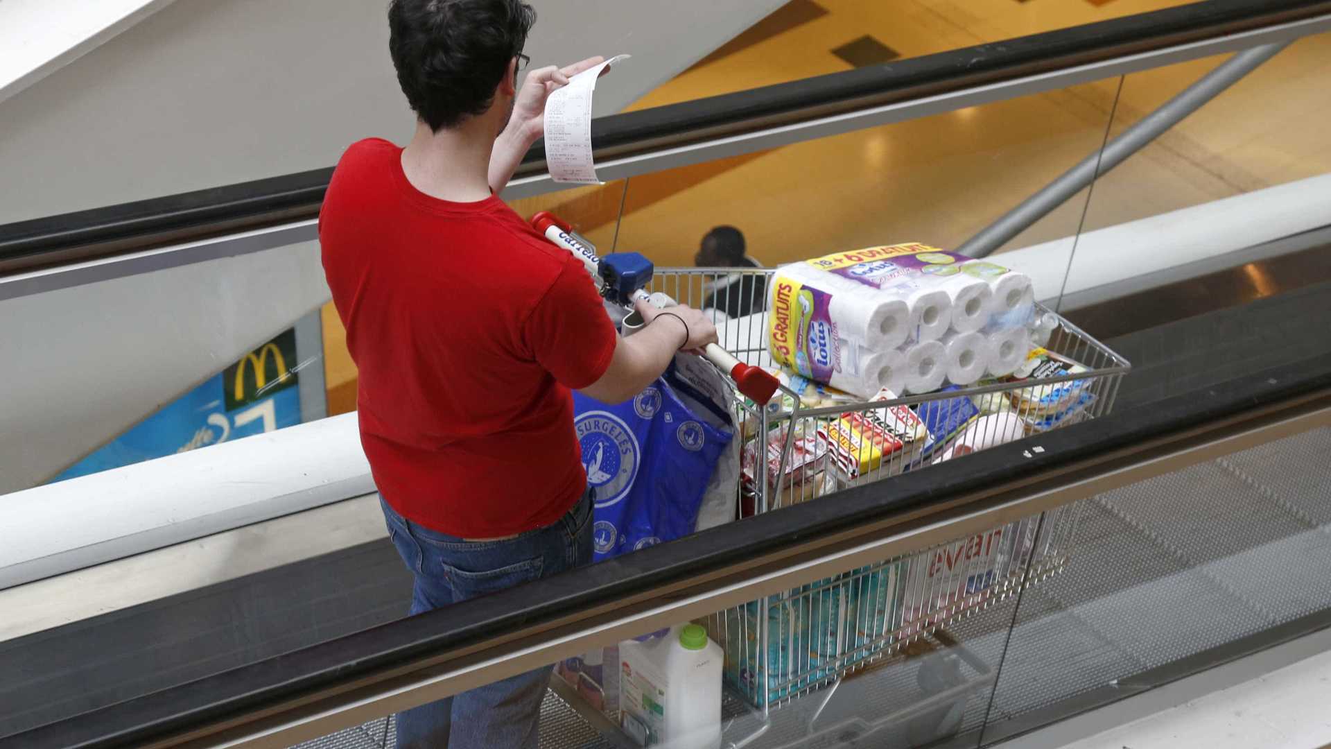 Varejo abre 2.300 lojas adaptadas à nova realidade de consumo do país