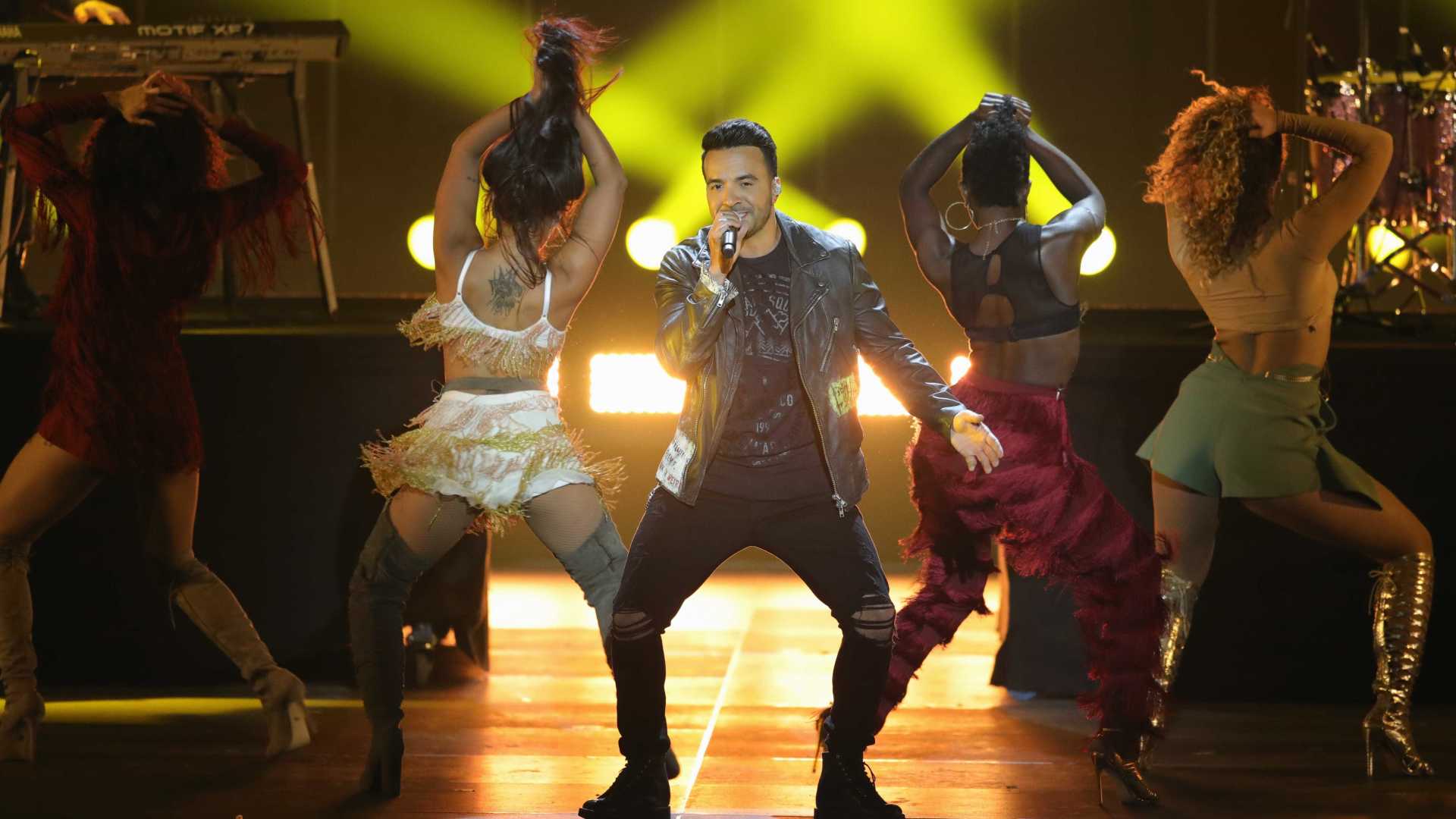 Após ‘Despacito’, Luis Fonsi estreia no país com shows em três capitais