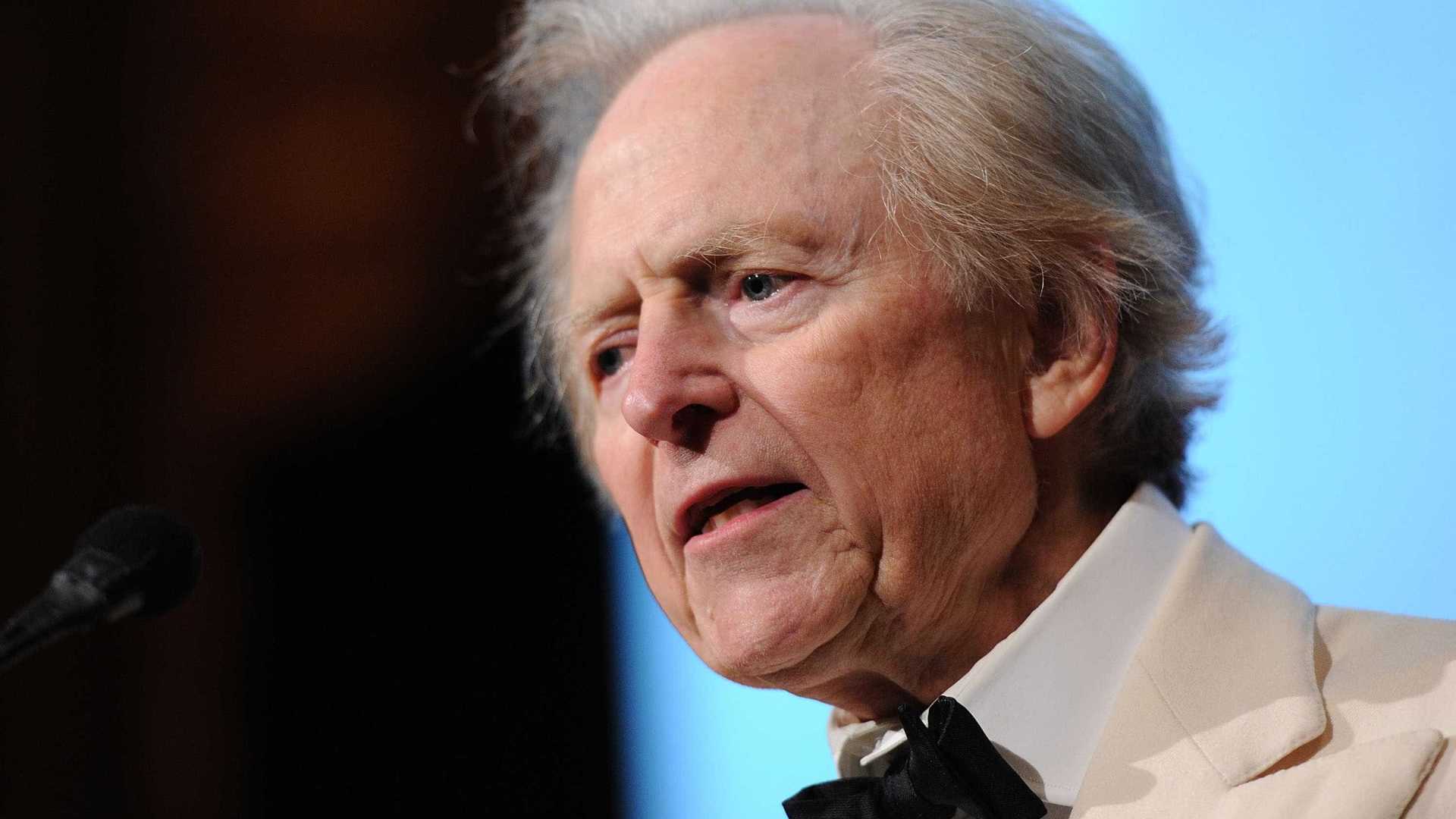 Saiba o que ler de Tom Wolfe