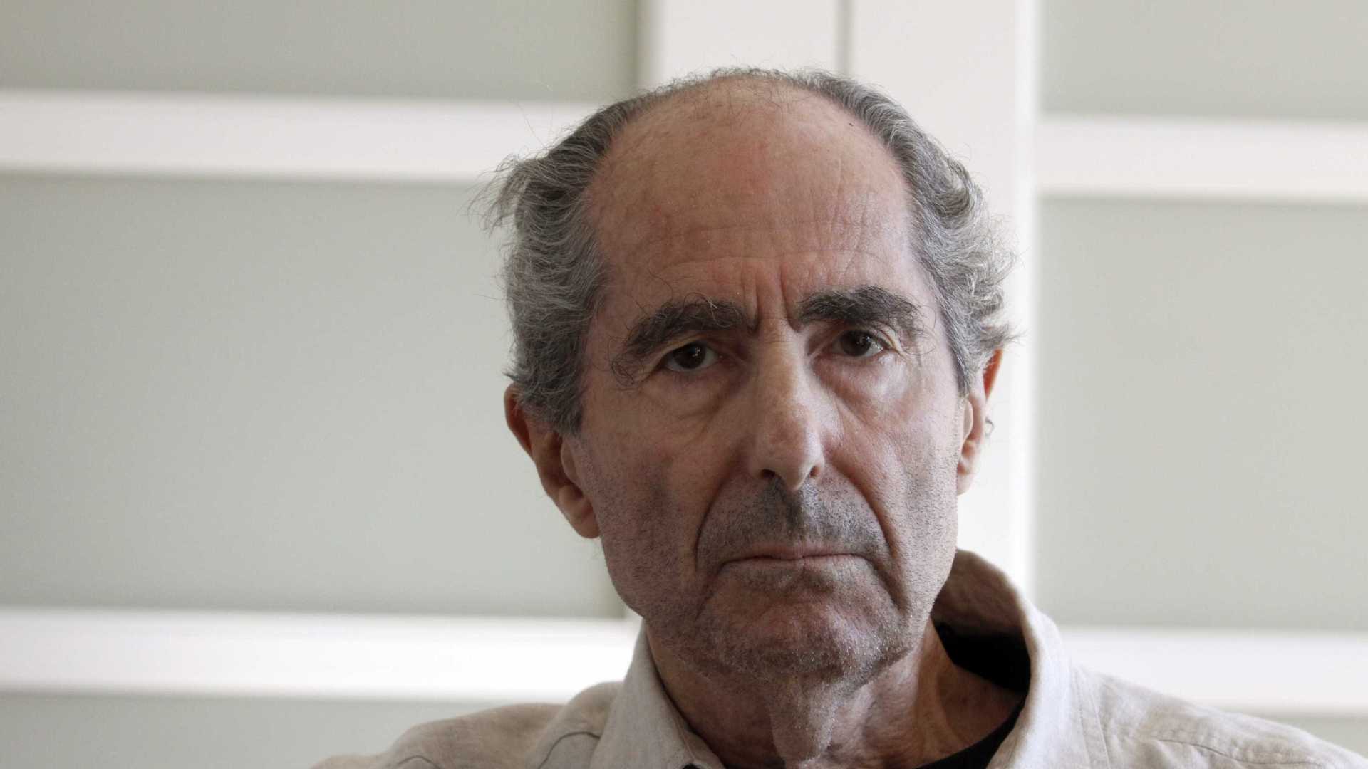 Escritor americano Philip Roth morre aos 85 anos