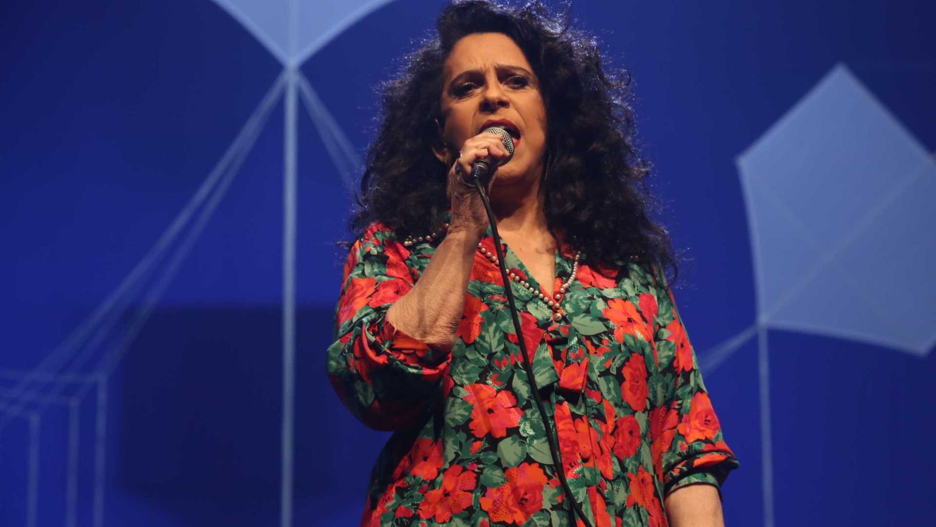 Após 25 anos, Gal Costa canta música inédita de Djavan