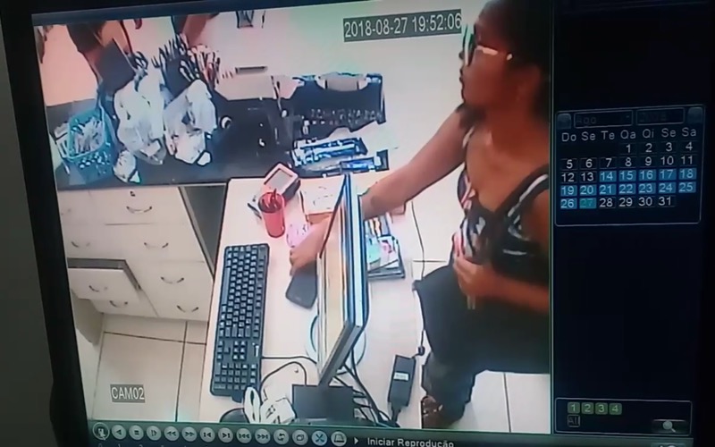 Mulher furta celular de funcionária em loja  e câmeras de segurança flagram o  crime em Juazeiro do Norte-CE