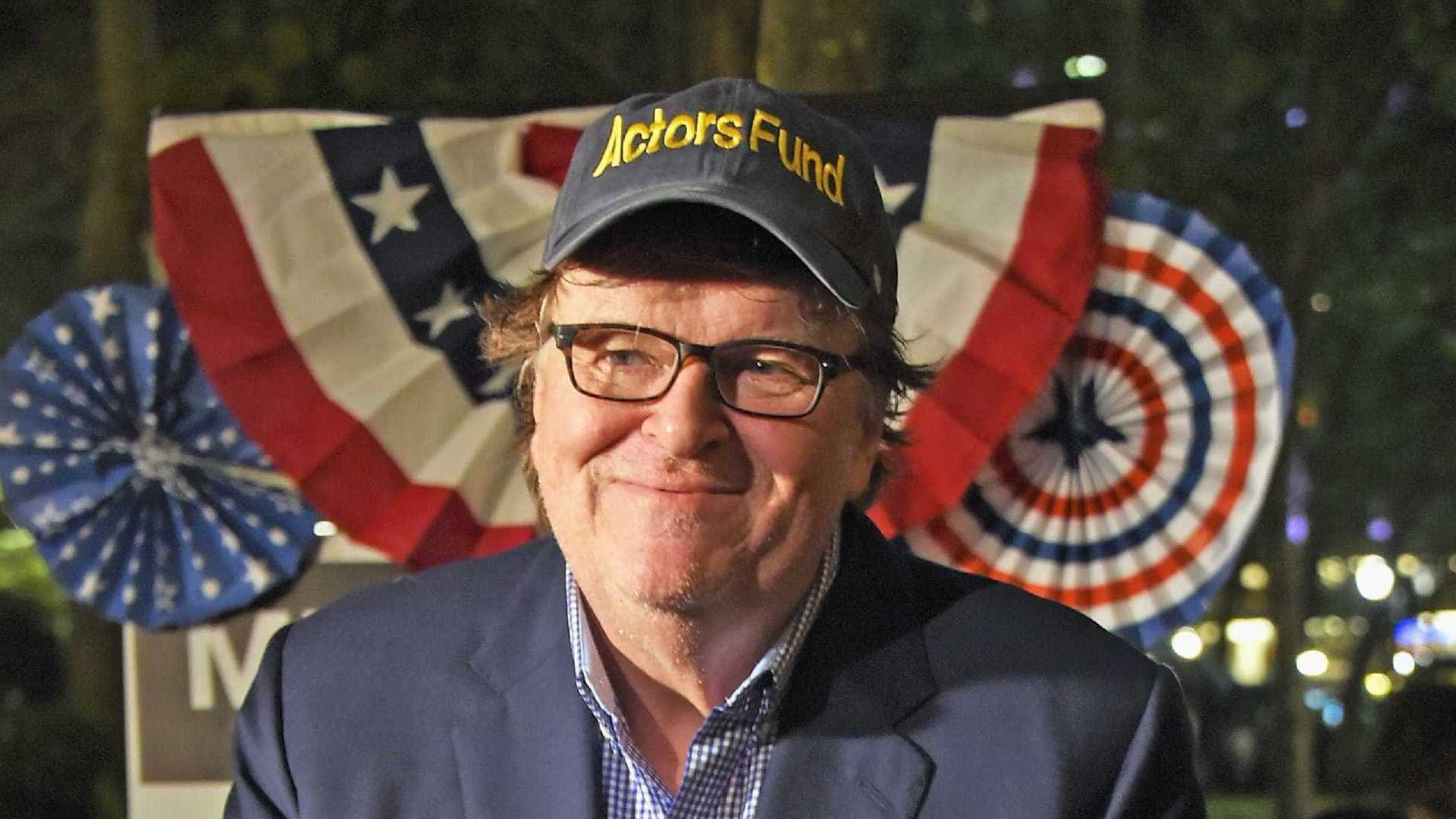 Documentário de Michael Moore é uma obra lotada de viés