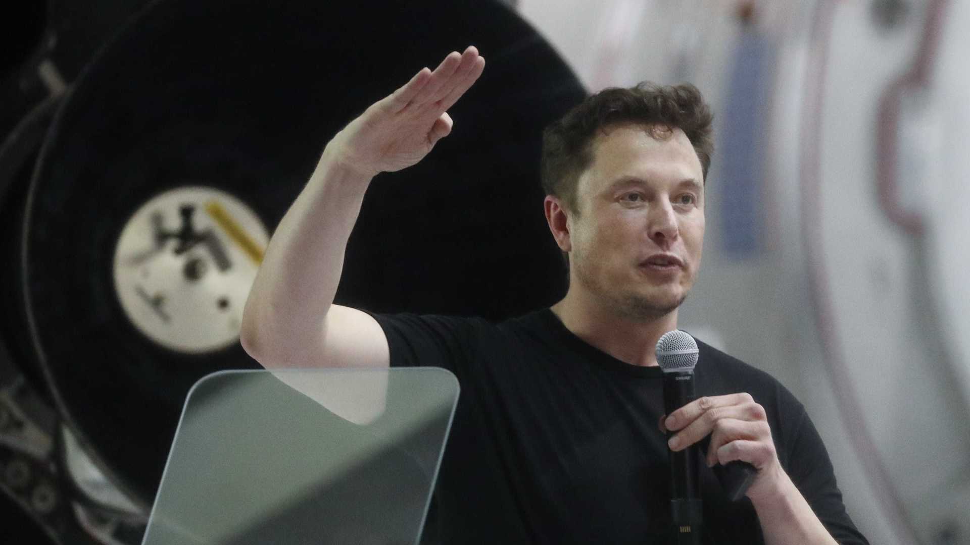 Elon Musk pode ser destituído da presidência da Tesla