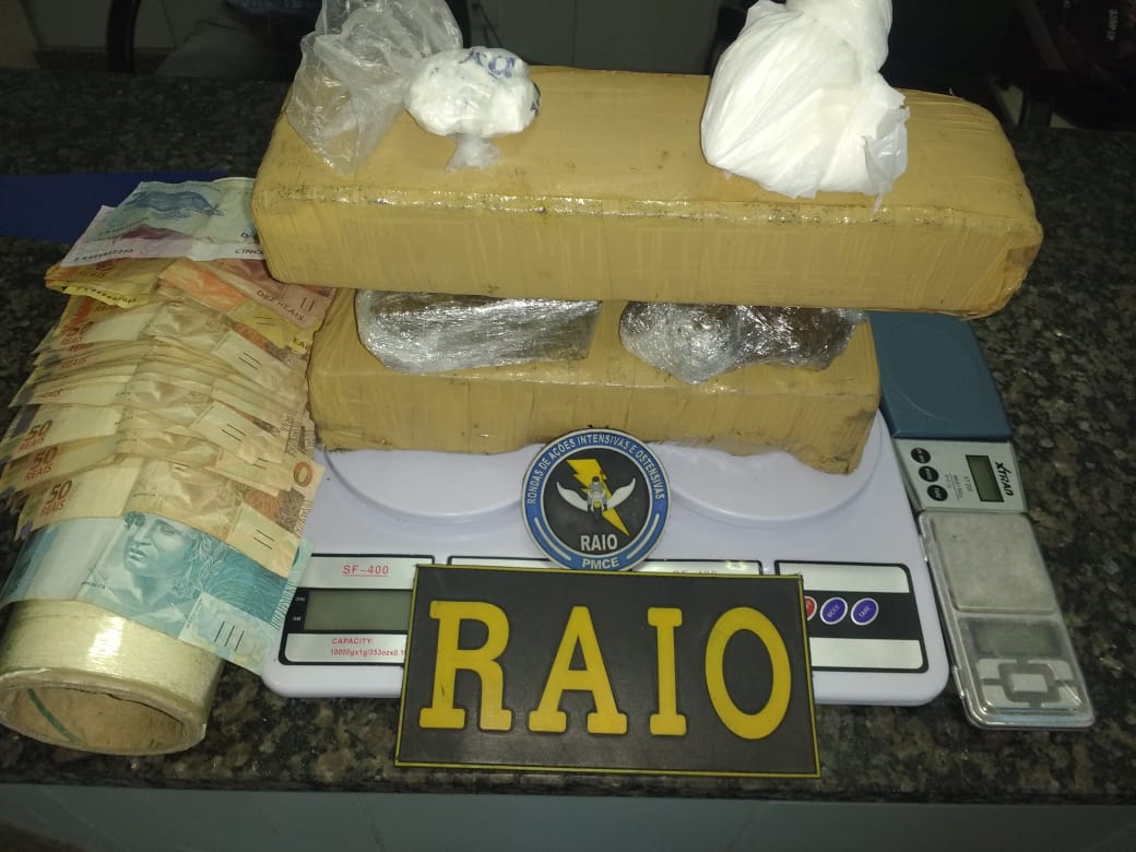 BPRAIO apreende mais de três quilos de maconha e vasto material após denúncias   na cidade de  Crato-CE