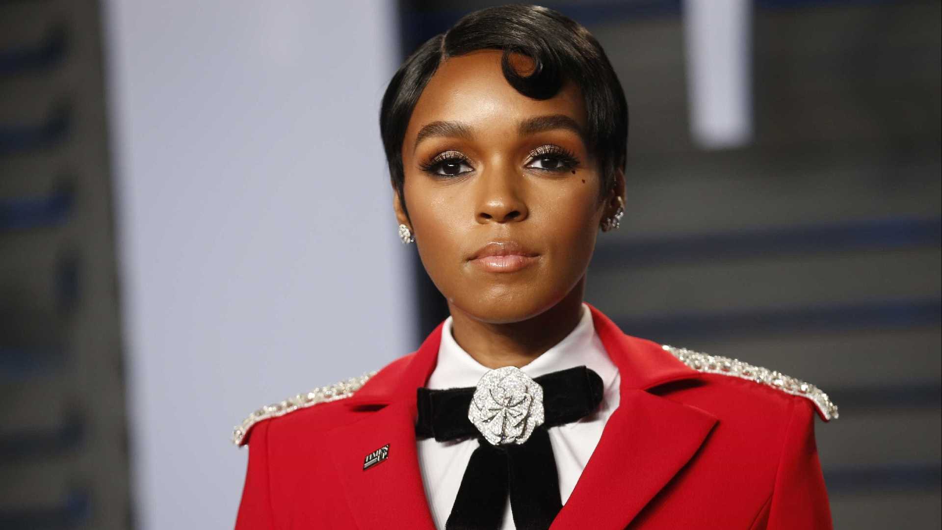 Janelle Monáe, lésbica e negra, diz querer usar voz contra preconceito