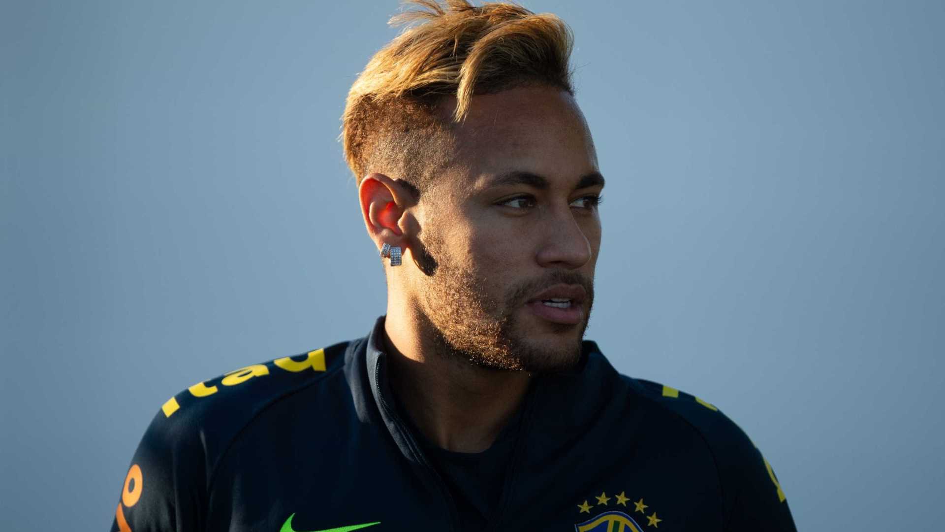 Neymar supera ‘luto’ da Copa, encara microfones e o comando da seleção