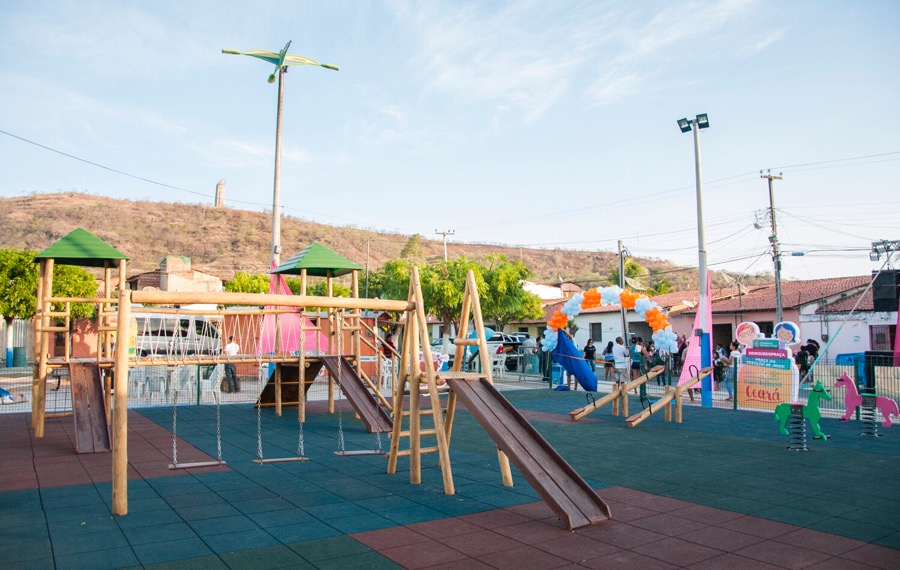 Em Pedra Branca, brinquedopraça será nova opção de lazer para o público infantil