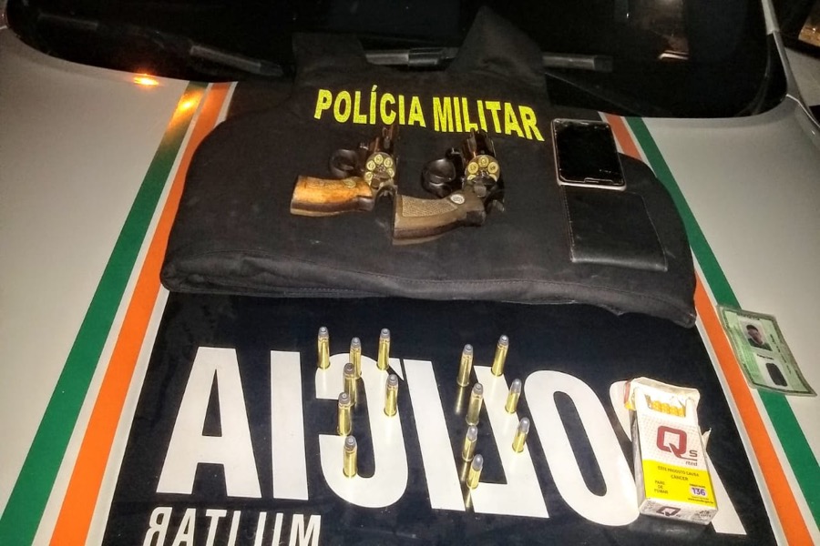 Trio é preso e polícia apreende mais duas armas de fogo e munições em Nova Olinda-CE