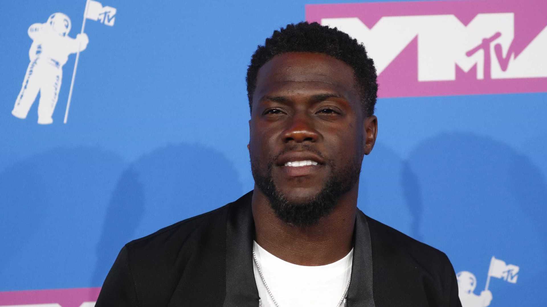 Comediante Kevin Hart confirma que irá apresentar o Oscar