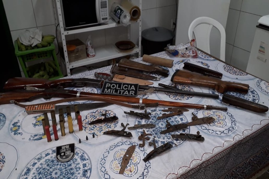 Fábrica clandestina de armas é fechada em “Operação Rei das armas” na cidade de Missão Velha-CE