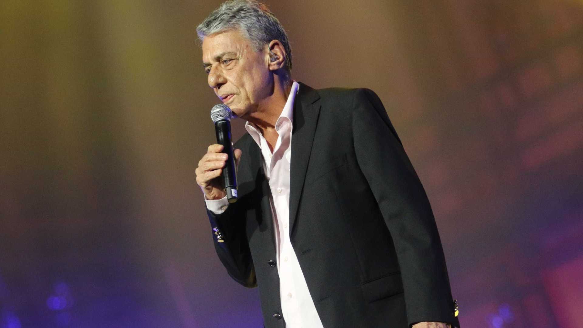 Chico Buarque e Zeca Baleiro cantam em disco sobre a cidade de Santos