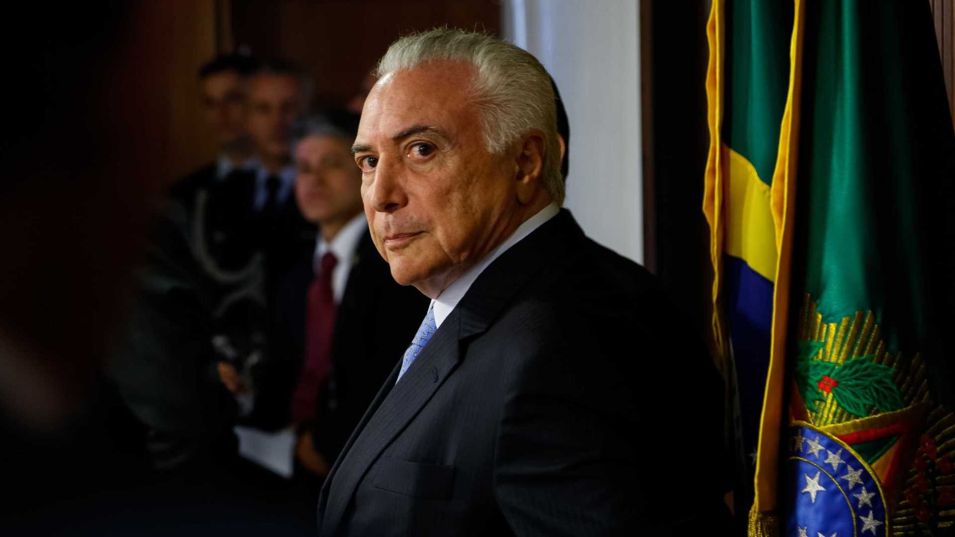 Temer avalia conceder indulto após assessoria anunciar o contrário