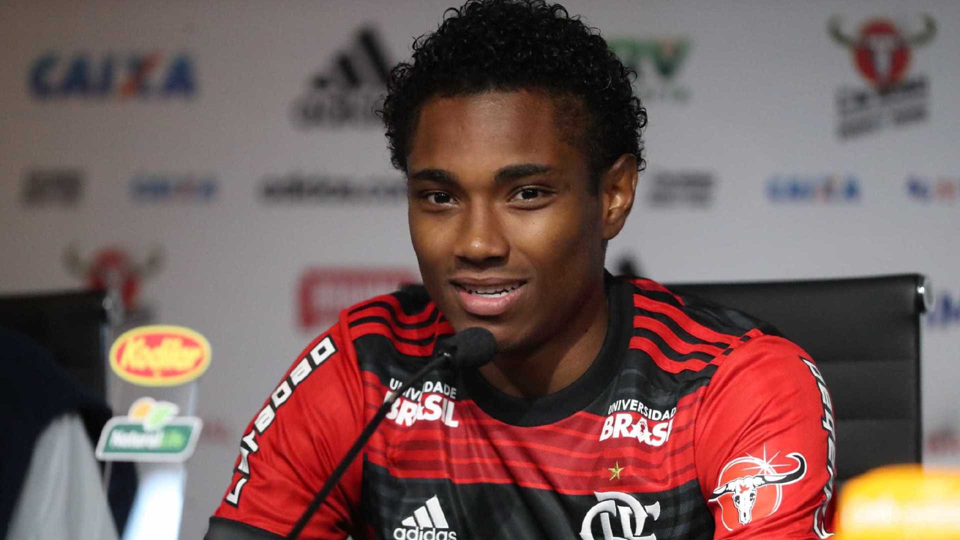 Flamengo inicia 2019 com perda de patrocínio e Caixa sob risco