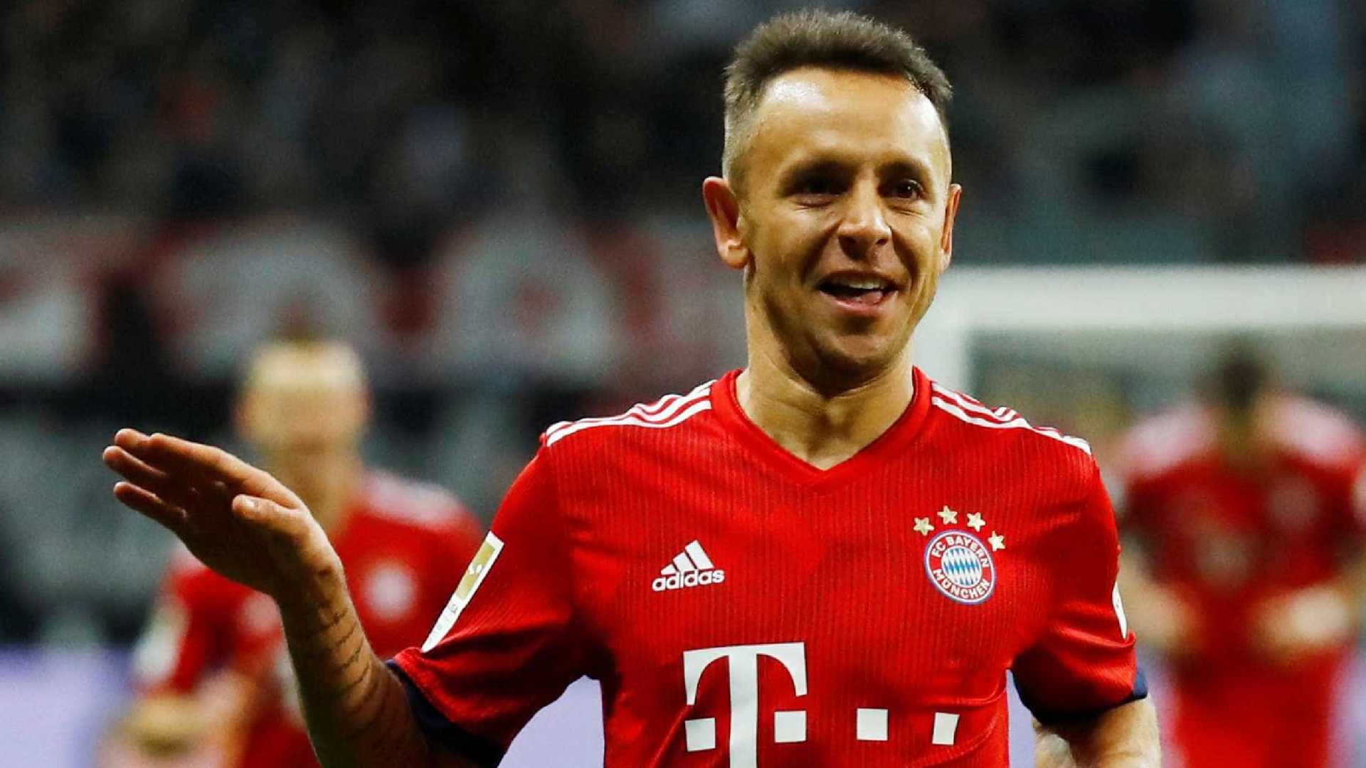 Rafinha vê ‘ciclo perto do fim’ no Bayern e pode voltar ao Brasil