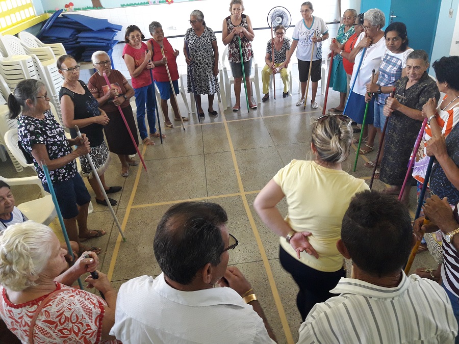 Idosos participam de atividades do Serviço de Convivência e Fortalecimento de Vínculos