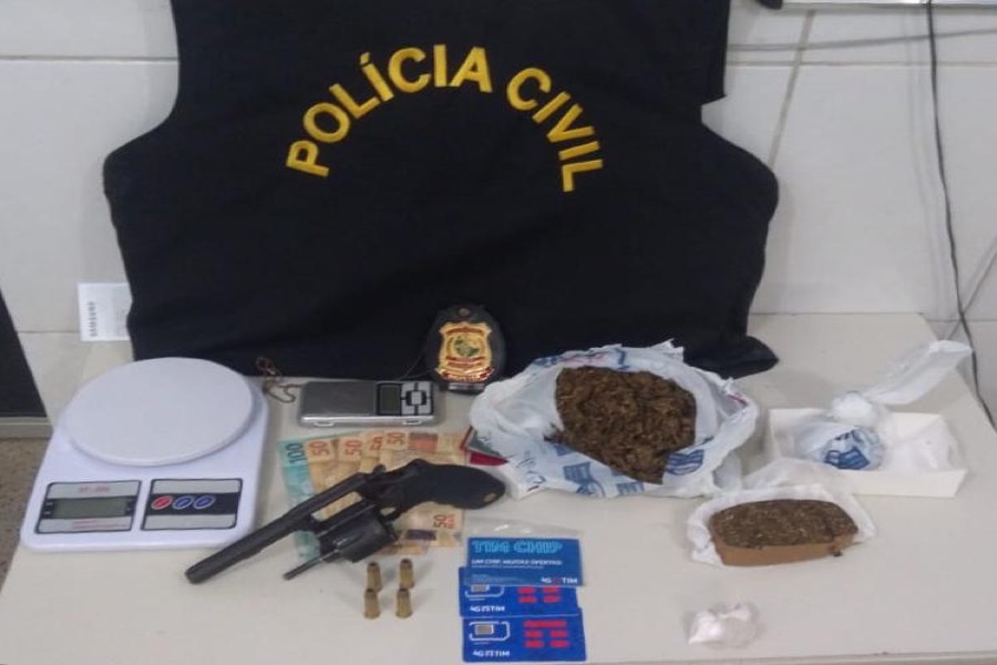 Polícia Civil apreende arma, drogas e munições em condomínio no bairro Betolândia em Juazeiro do Norte-CE