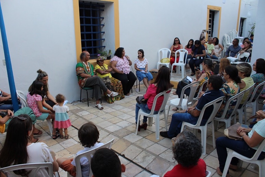 O universo do brincar no Cariri foi vivenciado, no Museu do Crato, durante lançamento de livro