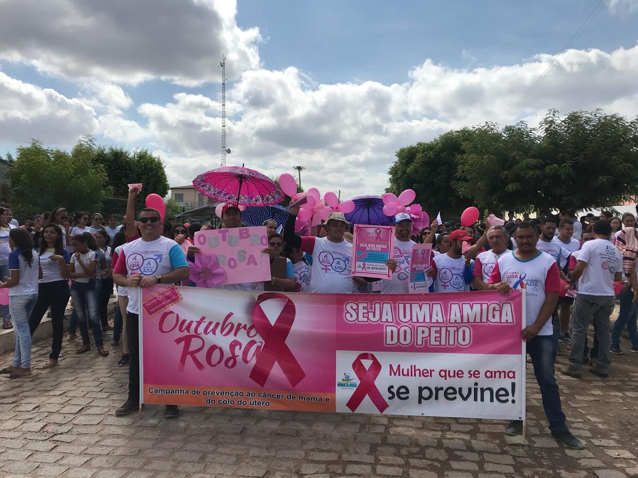 Caminhada encerra ações do outubro Rosa, em Nova Olinda