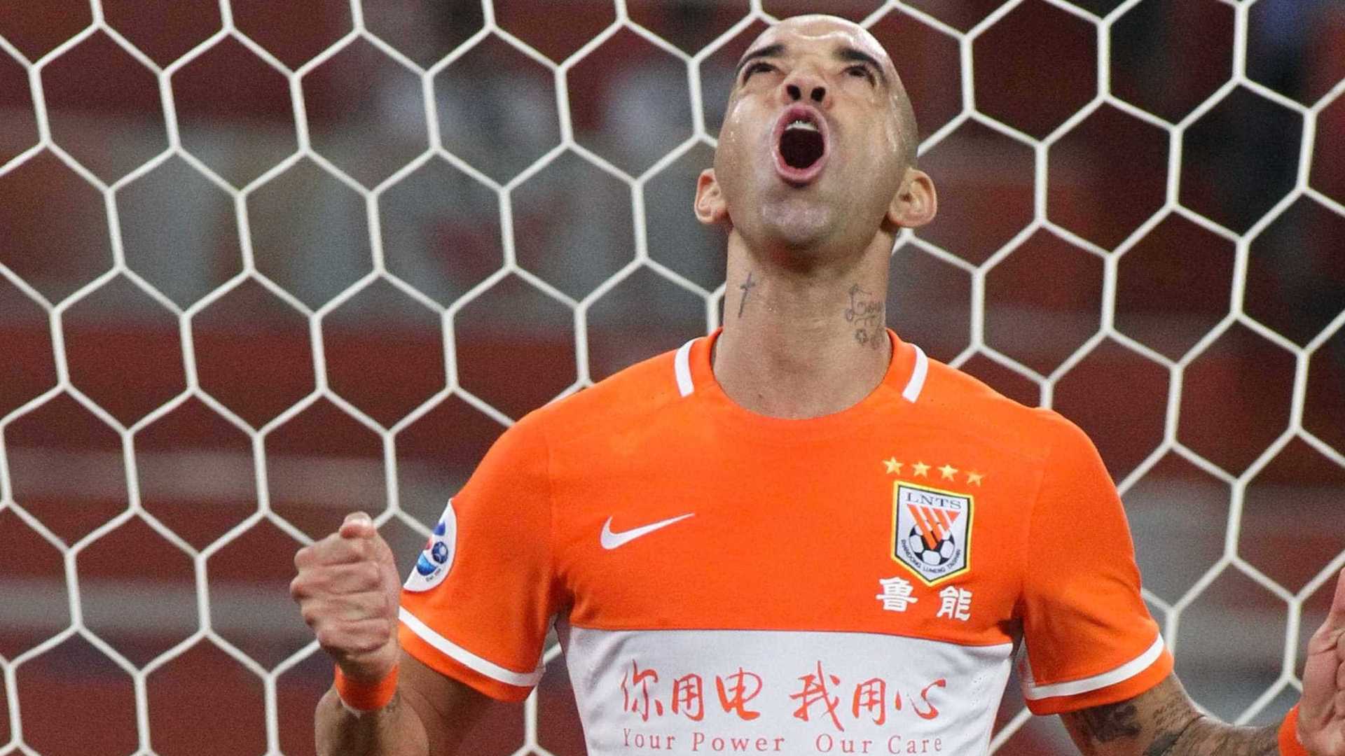 Tardelli recua sobre permanência na China e anima clubes brasileiros