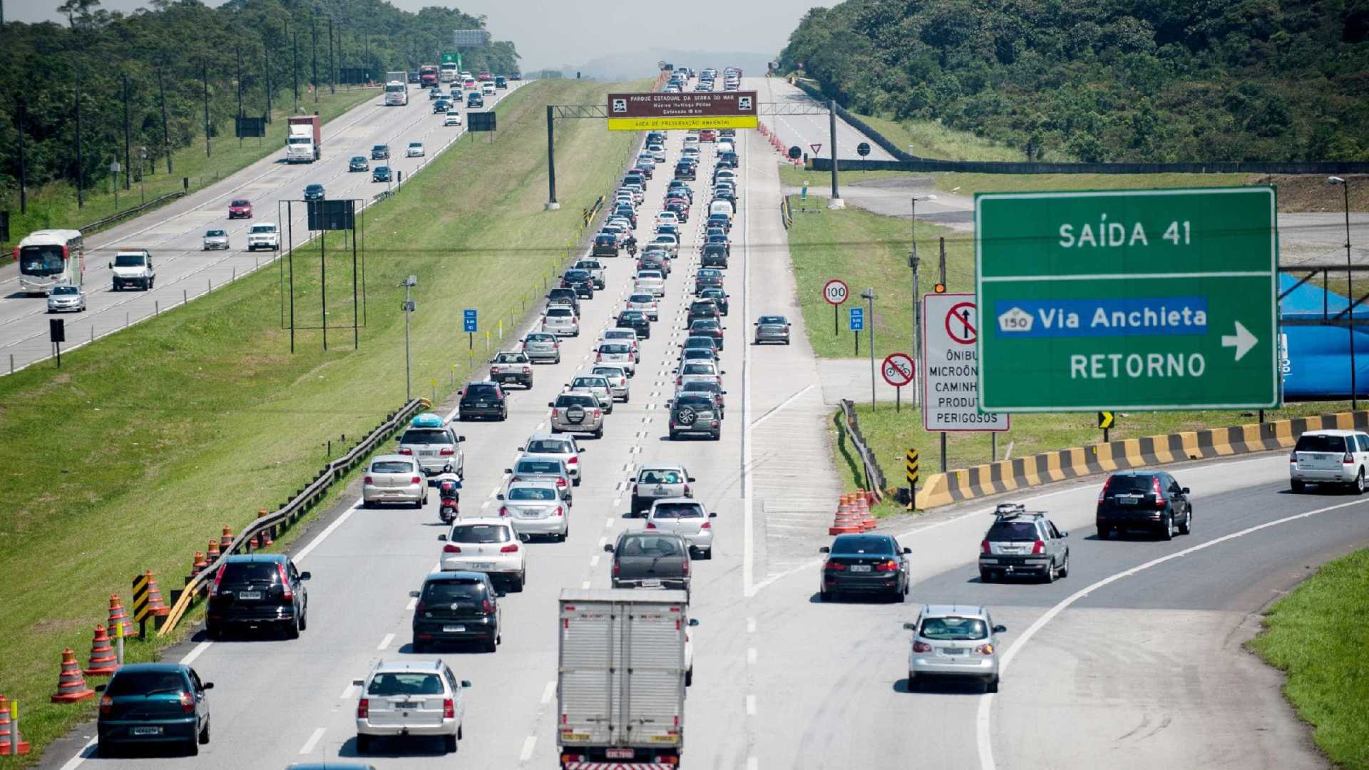 Governo prevê contratar R$ 100 bi de investimentos em rodovias