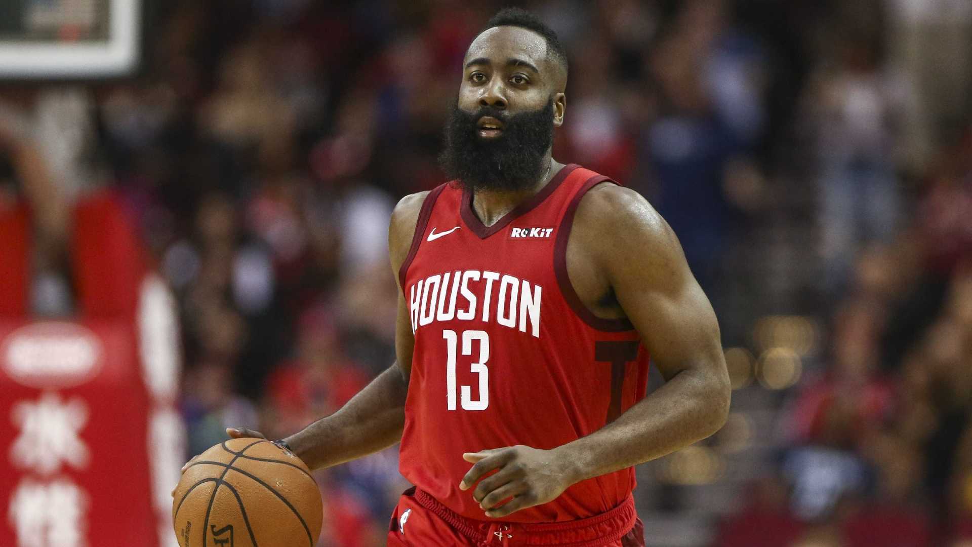 Harden brilha e Rockets derrota Warriors na prorrogação na NBA