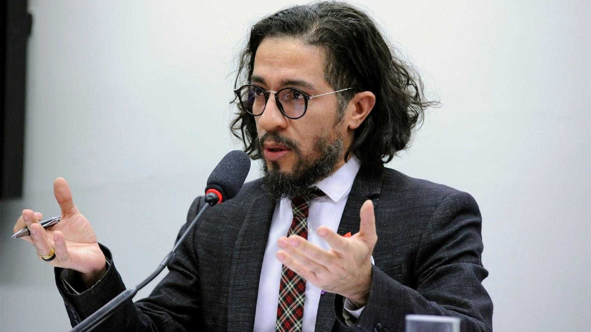 Veja a repercussão política da decisão do deputado Jean Wyllys