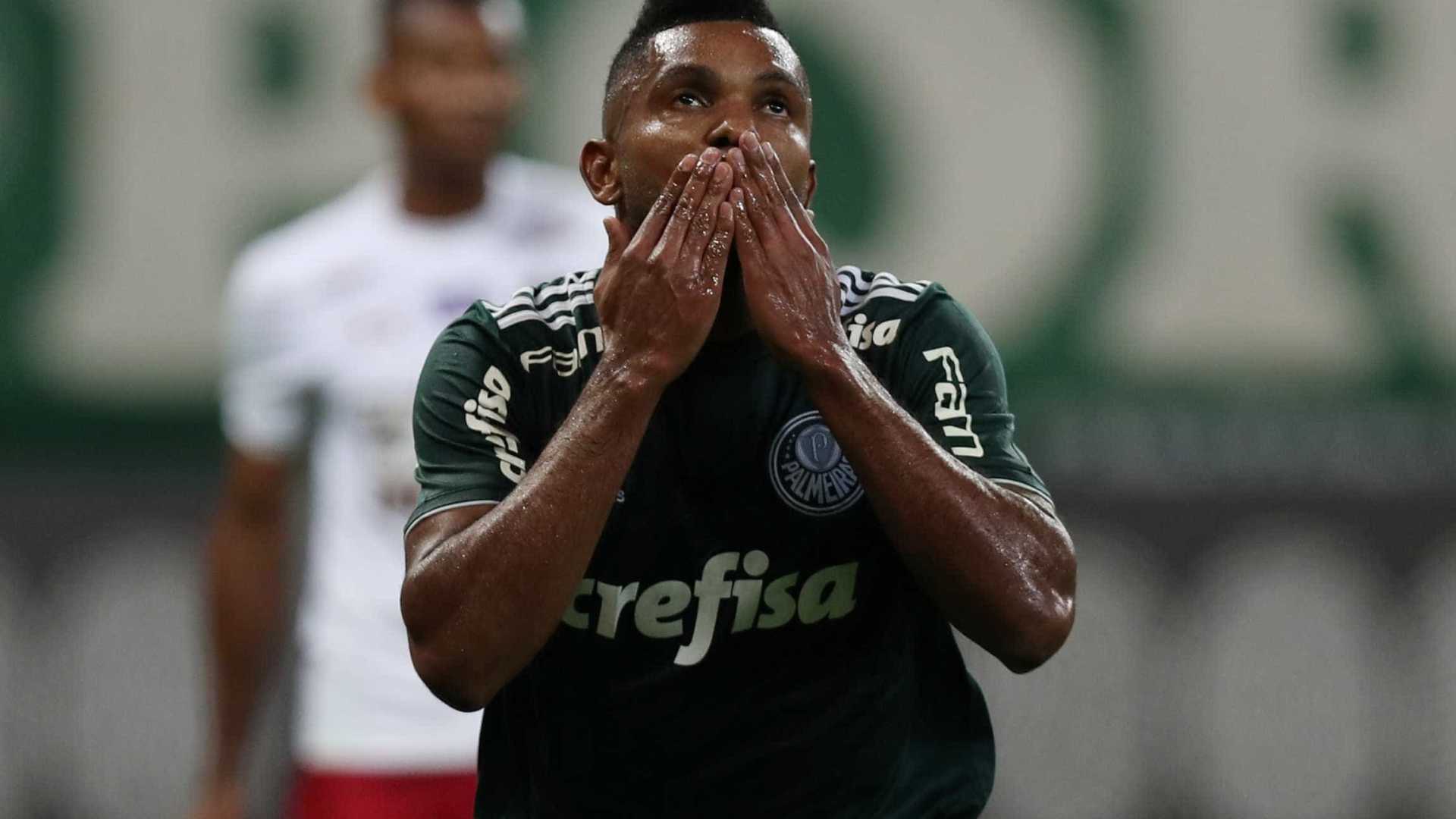 Após dois jogos na reserva, Borja marca e Palmeiras embala no Paulista