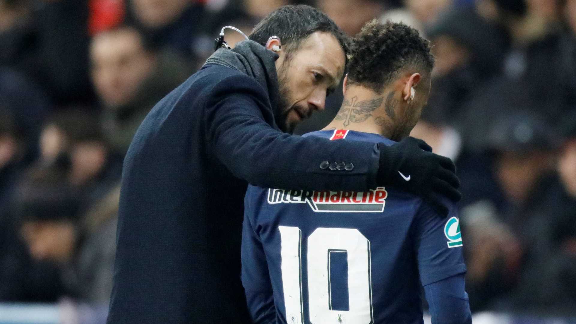 ‘Uma maldição’, resume jornal francês sobre nova lesão de Neymar