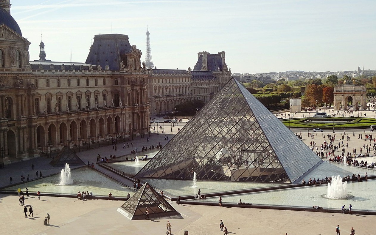 Louvre bate recorde de mais de 10 milhões de visitantes em 2018