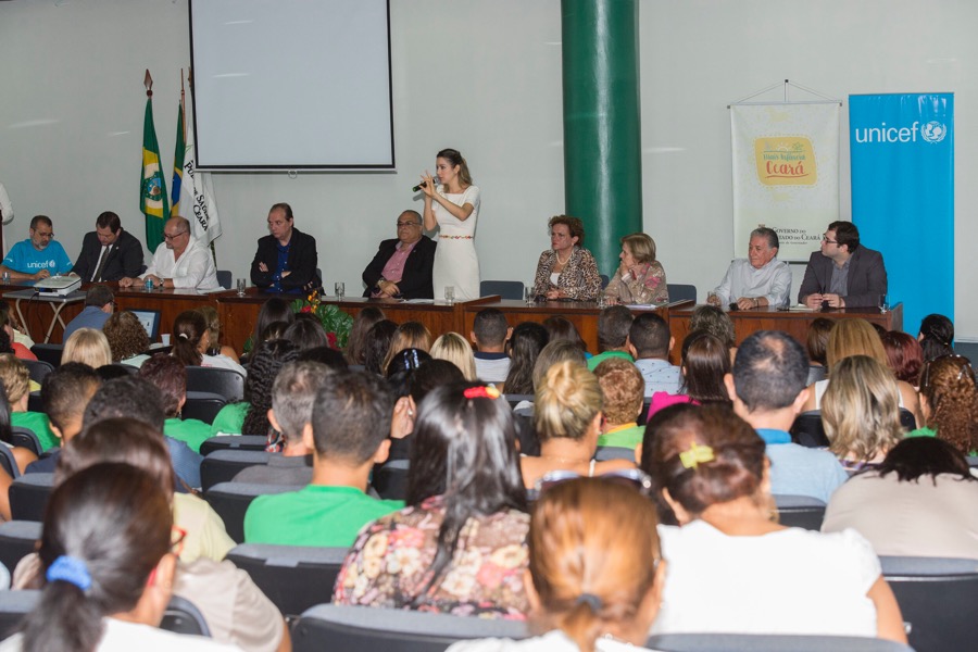 Governo do Ceará capacita agentes comunitários de saúde em desenvolvimento infantil