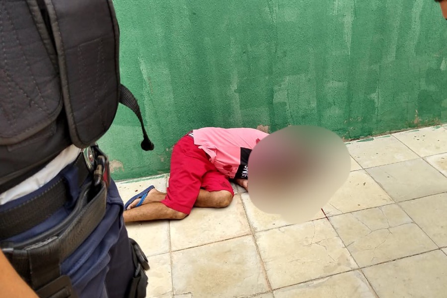 Acusado de crimes é executado a bala  na frente  de bar por dois homens encapuzados em Campo Sales-CE