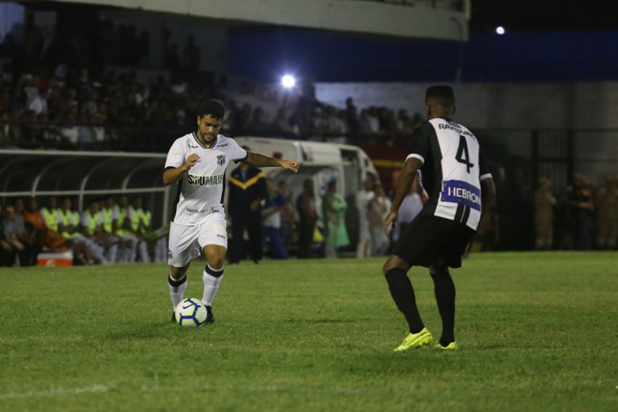 Ceará empata com o Central-PE e avança à segunda fase da Copa do Brasil